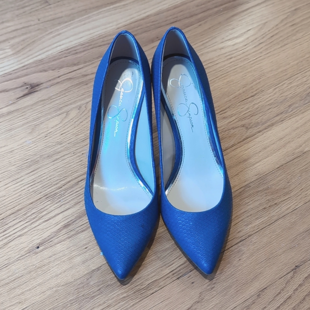 Jessica Simpson Blue heels